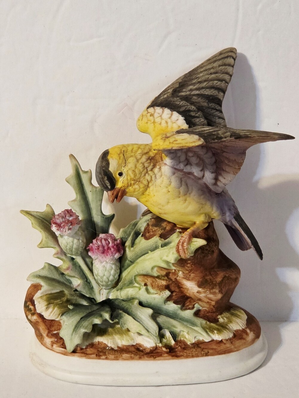 Andrea by Sadek Porcelain Gold Finch Thistle Plant #7703 Bird Figurine Circa 80s